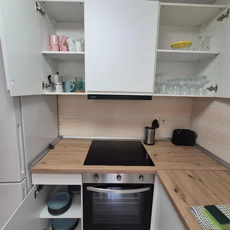Salamanca 10 Apartamento, Garaje Subterraneo, Fibra Optica, Lavavajillas, Aire Acondicionado, Gran Terraza, Grand Playa 450m Διαμέρισμα