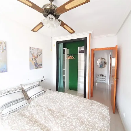 Salamanca 10 Apartamento, Garaje Subterraneo, Fibra Optica, Lavavajillas, Aire Acondicionado, Gran Terraza, Grand Playa 450m Santa Pola