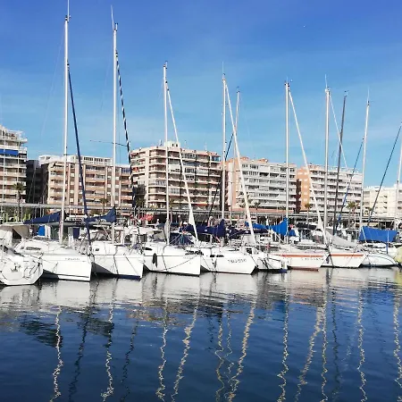 Salamanca 10 Apartamento, Garaje Subterraneo, Fibra Optica, Lavavajillas, Aire Acondicionado, Gran Terraza, Grand Playa 450m Santa Pola